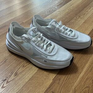 White Nike NSW Waffle 1